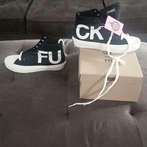 Brand new Straye sneakers